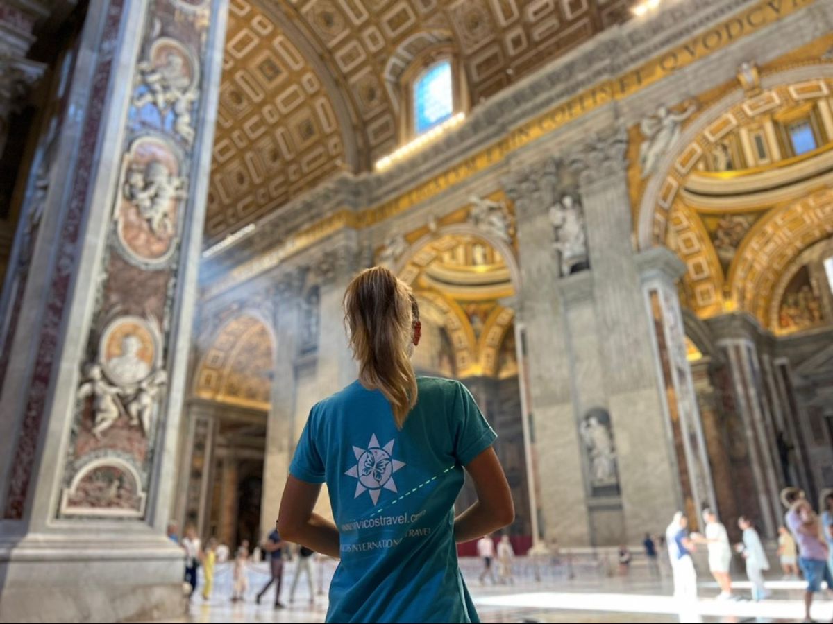 Tour-inside-St.Peters-Basilica